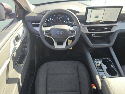 2026 Ford Explorer Active w/100A Pkg