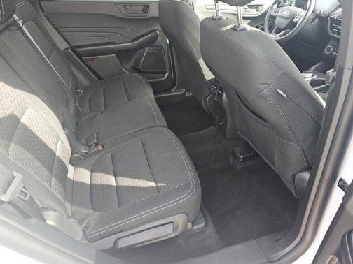 Silver Metallic 2025 Ford Escape Active