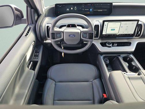 2025 Ford Expedition Max Active 4x4