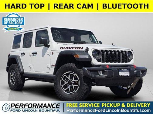 Bright White Clearcoat 2025 Jeep Wrangler Rubicon
