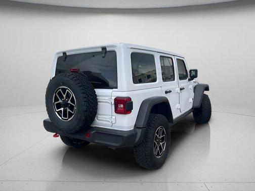 Bright White Clearcoat 2025 Jeep Wrangler Rubicon