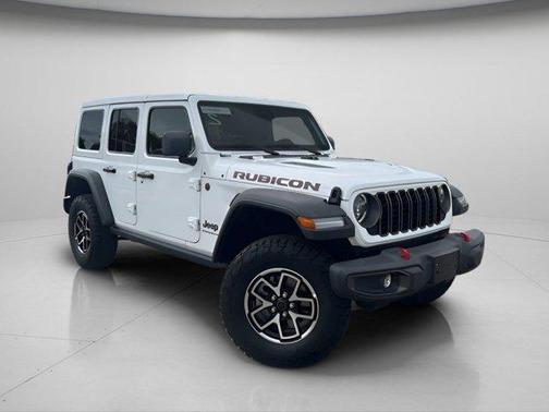 Bright White Clearcoat 2025 Jeep Wrangler Rubicon