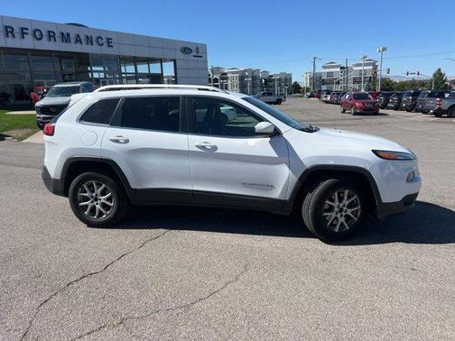 2018 Jeep Cherokee Latitude Plus