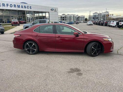 2018 Toyota Camry XSE