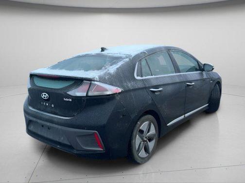 2020 Hyundai IONIQ Hybrid Limited