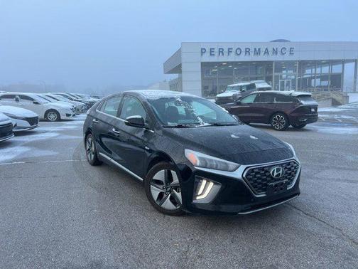 2020 Hyundai IONIQ Hybrid Limited