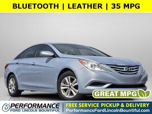 Iridescent Silver Blue Pearl 2011 Hyundai SONATA GLS