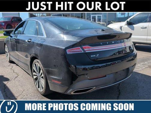 2017 Lincoln MKZ Base