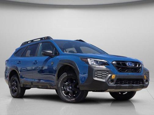 Geyser Blue 2025 Subaru Outback Wilderness