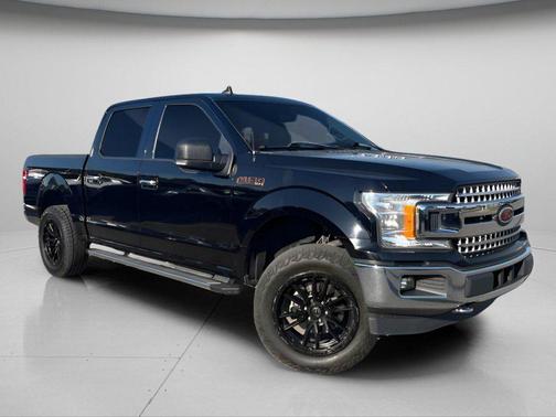 Black Metallic 2019 Ford F-150 XLT