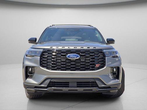 Carbonized Gray 2026 Ford Explorer ST
