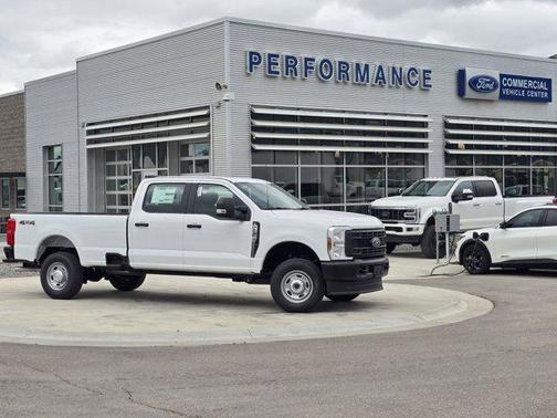 Oxford White 2026 Ford F-250 XL