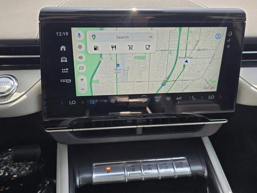 2025 Lincoln Nautilus Reserve