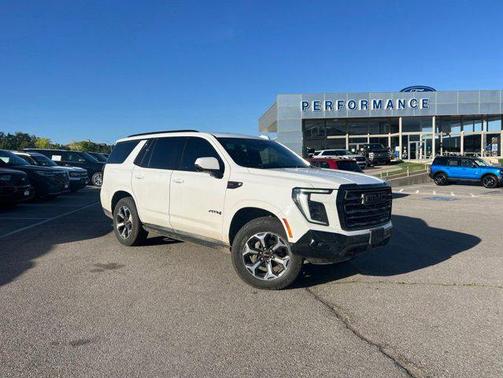 Summit White 2025 GMC Yukon AT4 Ultimate