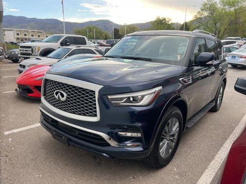 2024 INFINITI QX80 Luxe