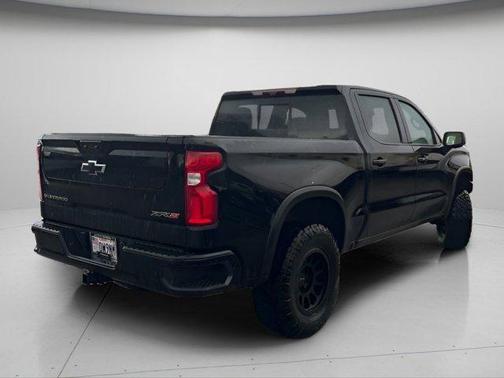 Black 2022 Chevrolet Silverado 1500 ZR2