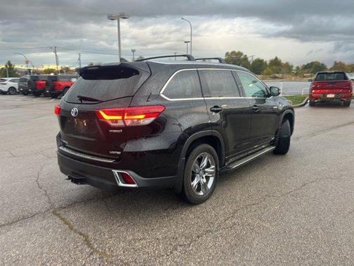 2019 Toyota Highlander Hybrid Platinum