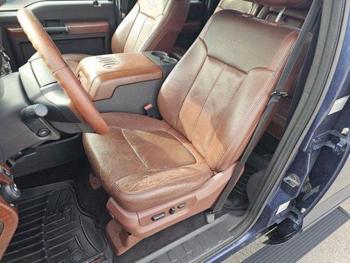 2013 Ford F-350 Lariat