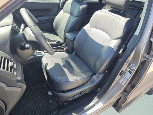 Burnished Bronze Metallic 2015 Subaru Forester 2.5i Limited