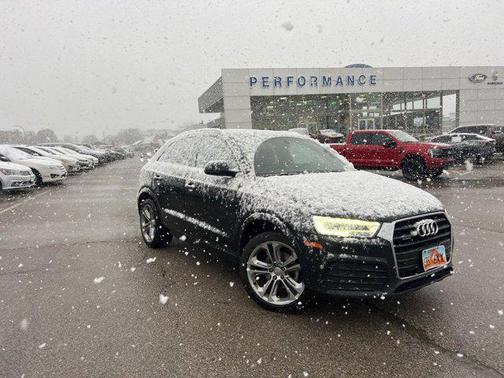 2016 Audi Q3 2.0T Prestige
