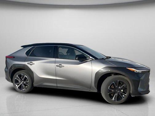 Heavy Metal w/Black Roof 2023 Toyota bZ4X Limited