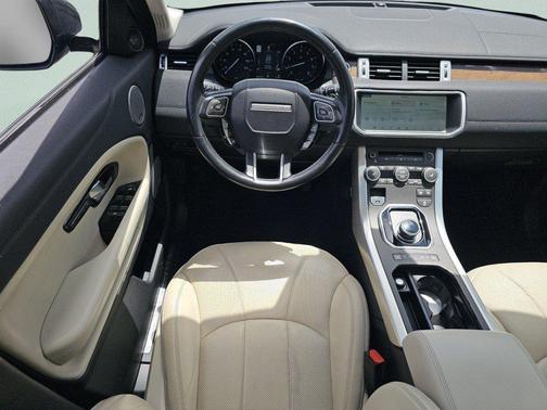 Farallon Black Metallic 2017 Land Rover Range Rover Evoque HSE