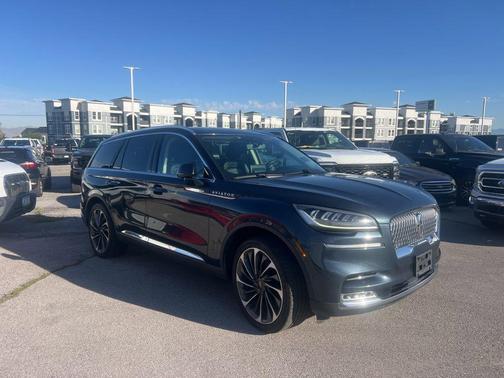 Blue 2021 Lincoln Aviator Reserve AWD