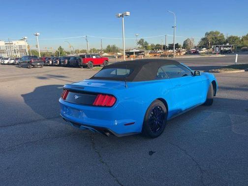 2017 Ford Mustang EcoBoost Premium