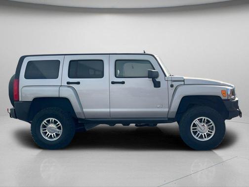 Boulder Gray Metallic 2007 Hummer H3 Base
