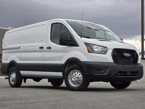 2025 Ford Transit-150 XL
