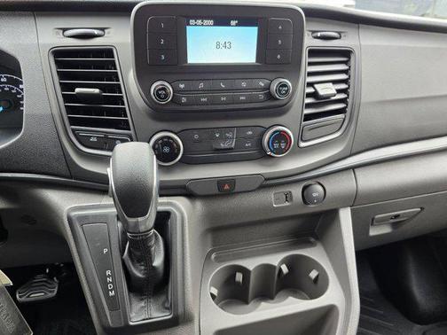 2025 Ford Transit-150 XL