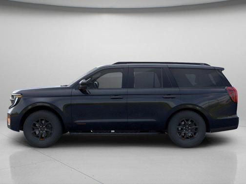 Agate Black Metallic 2026 Ford Expedition Tremor