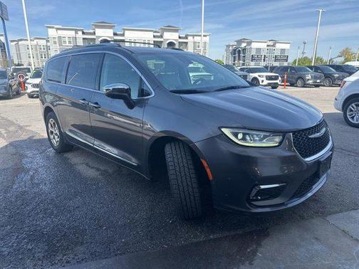 2021 Chrysler Pacifica Limited
