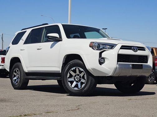 2024 Toyota 4Runner TRD Off Road