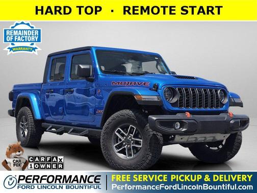 Hydro Blue Pearlcoat 2025 Jeep Gladiator Mojave