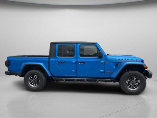 Hydro Blue Pearlcoat 2025 Jeep Gladiator Mojave