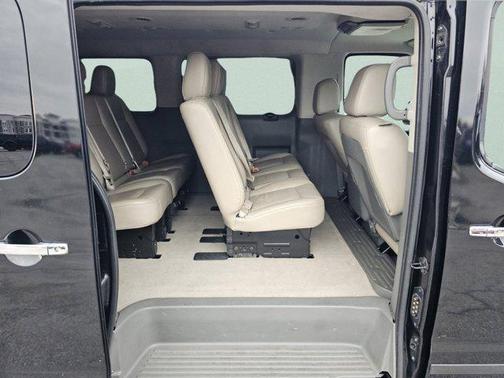 2020 Nissan NV Passenger NV3500 HD SL V8