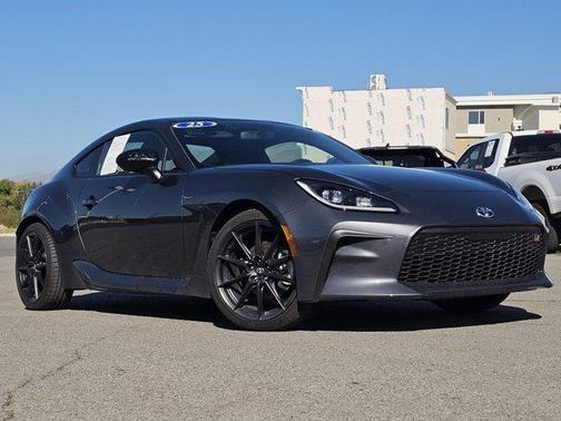 2025 Toyota GR86 Premium