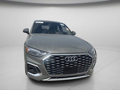 2023 Audi Q5 45 S line Premium