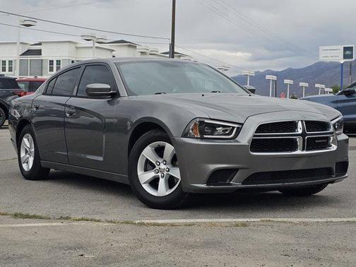 2012 Dodge Charger SE