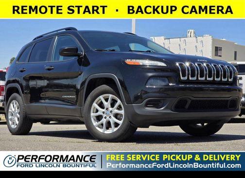 2017 Jeep Cherokee Sport