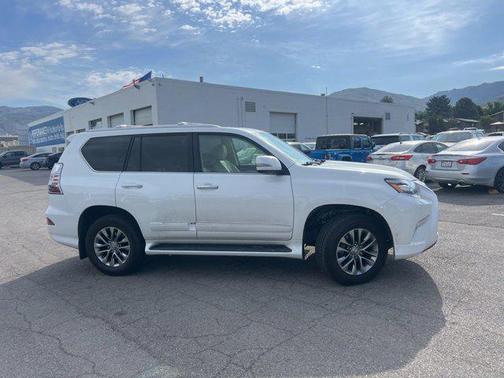 Starfire Pearl 2018 Lexus GX 460 Luxury