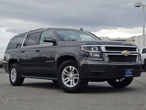 2017 Chevrolet Suburban LS