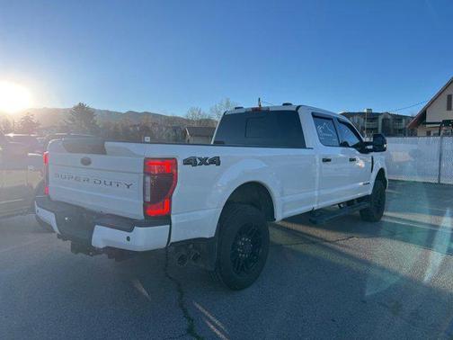 2022 Ford F-350 Lariat