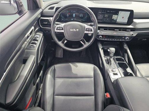 Ebony Black 2025 Kia Telluride S