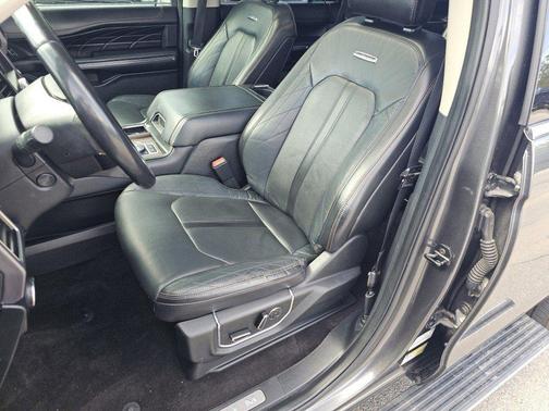 Magnetic 2020 Ford Expedition Platinum