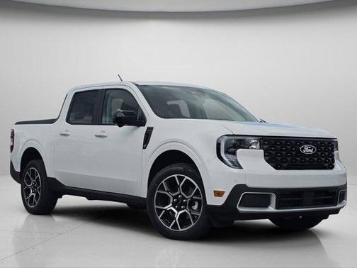 Oxford White 2026 Ford Maverick Lariat