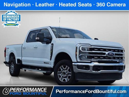 Oxford White 2026 Ford F-250 Lariat