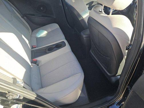 2013 Hyundai Veloster Base