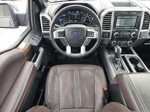 2015 Ford F-150 Platinum